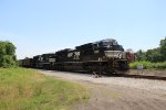 Empty NS Coal Through Brooklyn